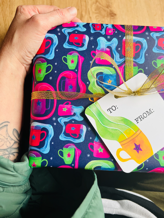 Mugs gift wrap - three sheets
